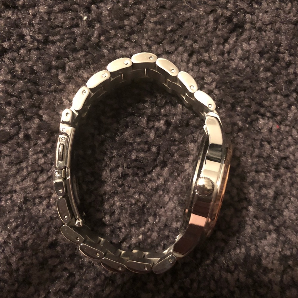 Relic By Fossil Gold/Silver Women’s Watch - image 4